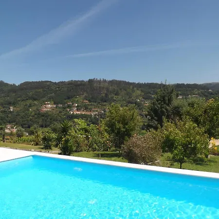 Casa Oliveira Grovelas